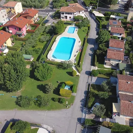 Schoenes Ferienhaus Villetta Batik Holiday home Bardolino