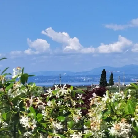 Schoenes Ferienhaus Villetta Batik Holiday home