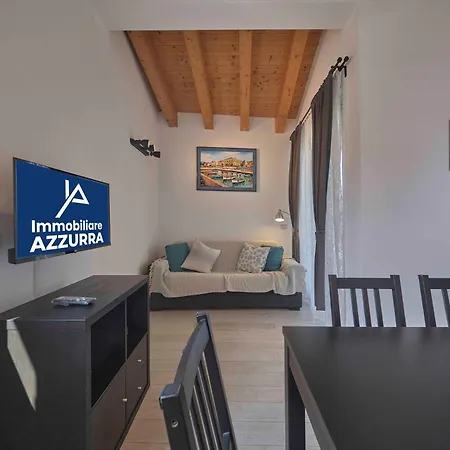 Schoenes Ferienhaus Villetta Batik *
