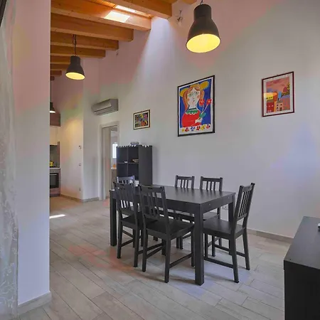 Schoenes Ferienhaus Villetta Batik Bardolino